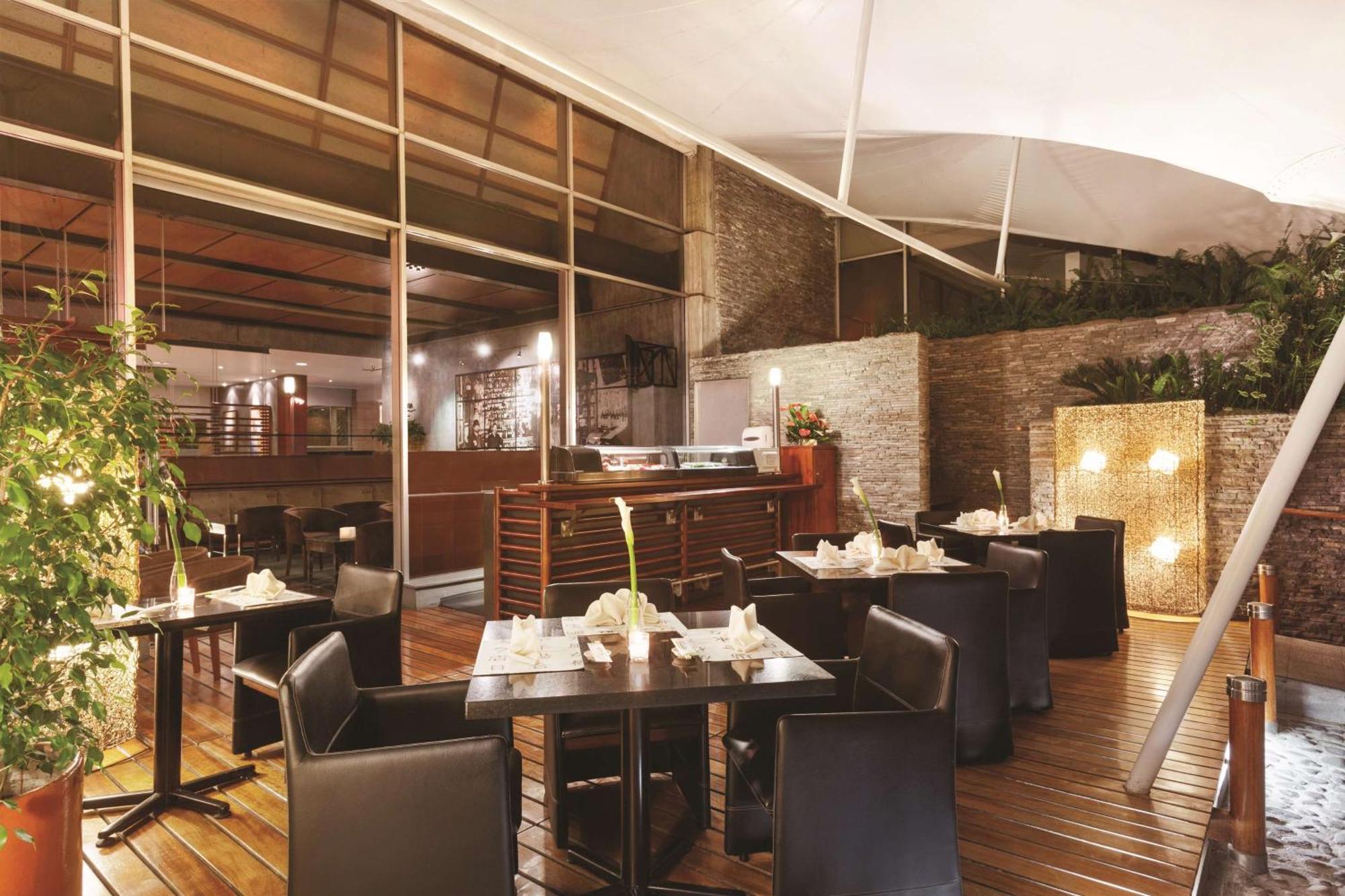 Hilton Colon Quito Hotel Extérieur photo