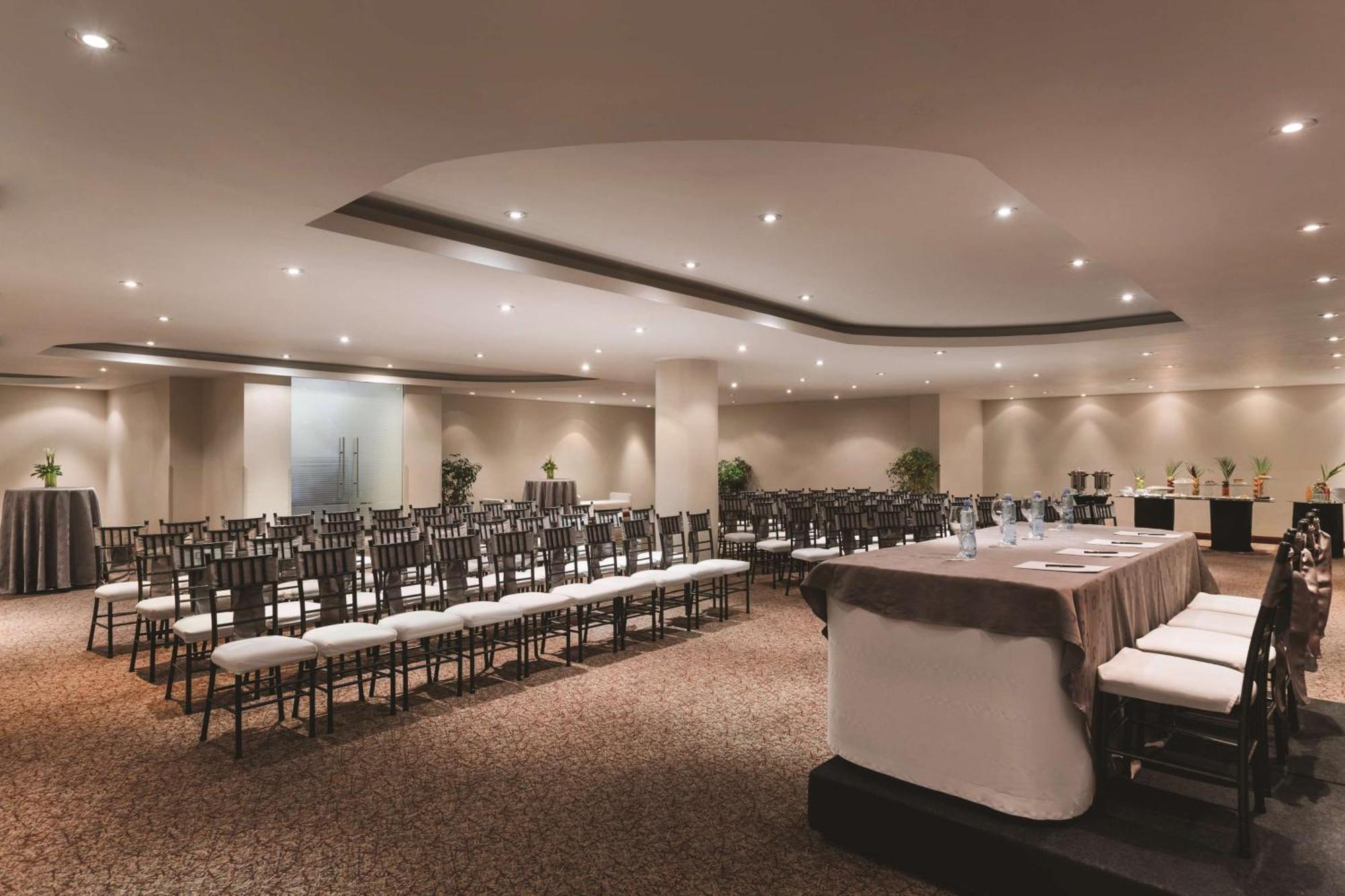 Hilton Colon Quito Hotel Extérieur photo